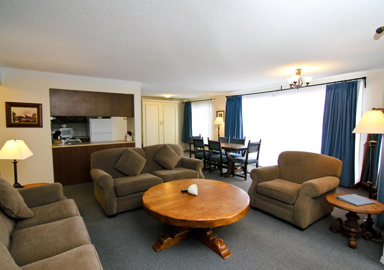 Heron'S Landing Hotel Campbell River Exterior photo